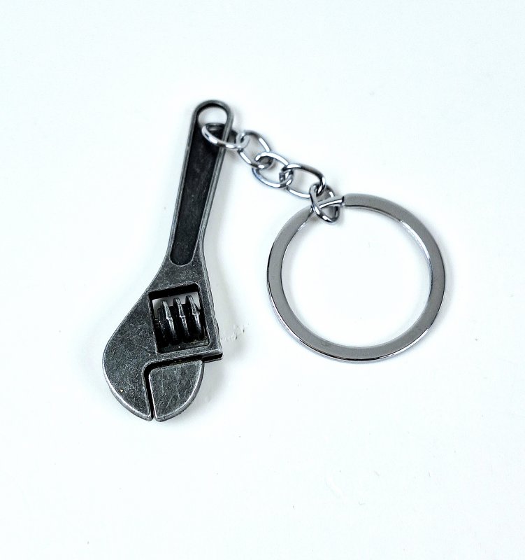 Брелок Ключ разводной K1