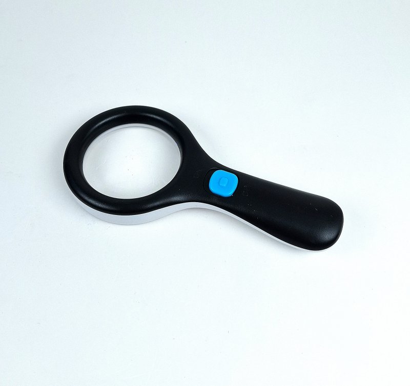 Лупа увеличительная с подсветкой 7770-3 10X 70мм